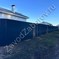 Забор из профнастила на дачный участок